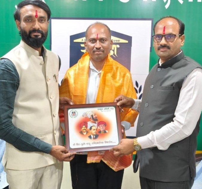 Walmik Gundgir